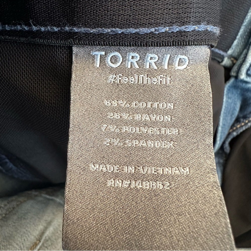Torrid Heartthrob Blue Bombshell Skinny Jeans, Plus Size 18R, Women's Denim, New - Picture 7 of 13